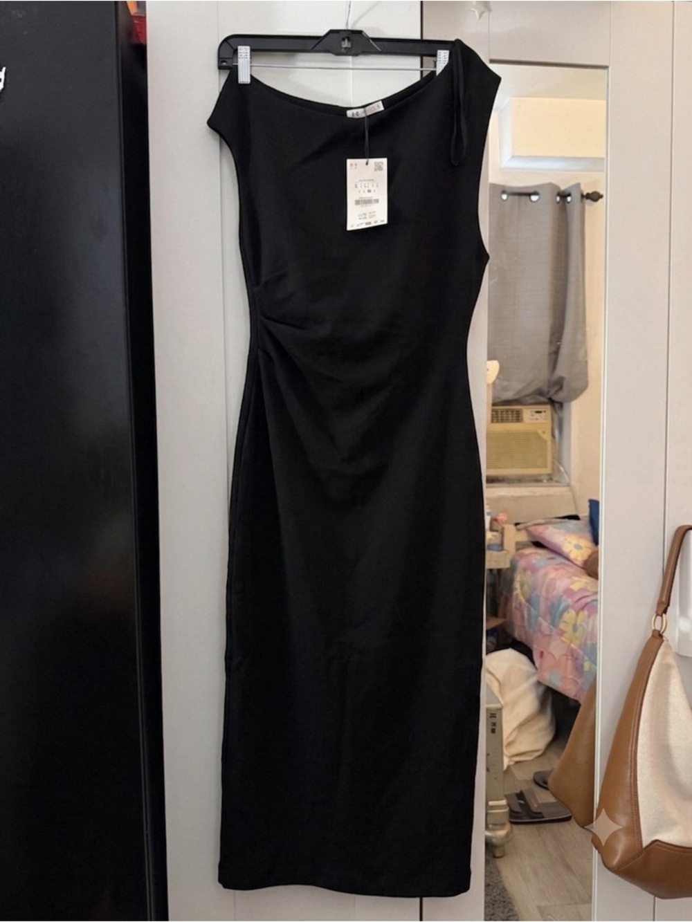 Zara Black One-Shoulder Sheath Dress - Picture 8 of 8